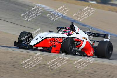 media/Oct-30-2022-CalClub SCCA (Sun) [[310aff4a96]]/Race Group 2/Race (Grapevine)/